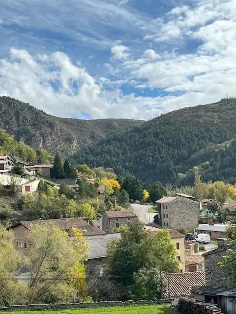 Atico Con Encanto En La Cerdanya Apartment Martinet Exterior foto